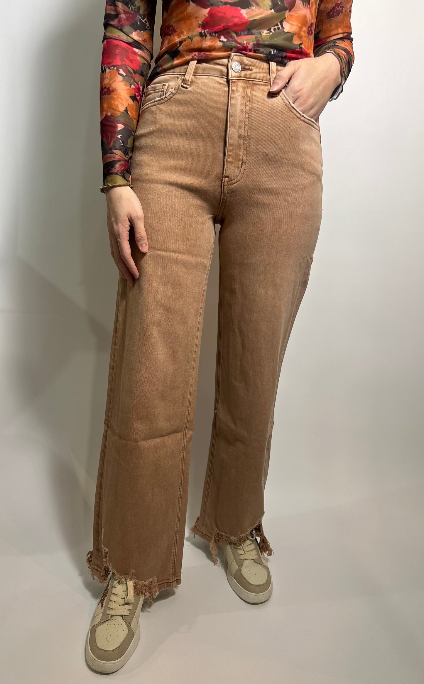 Anderson Straight Fit Jeans | Mocha Mousse