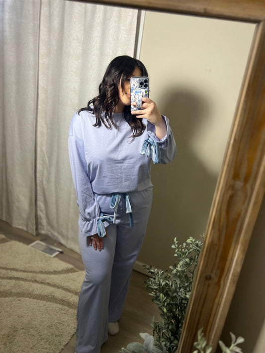 Beau Blue Velvet Bow Lounge Set